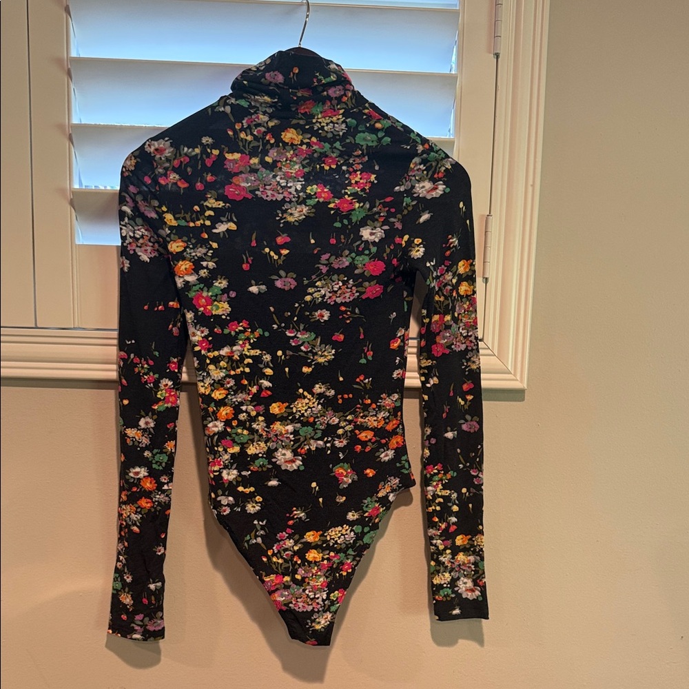 H&M Black Floral Long Sleeve Bodysuit - Picture 3 of 4